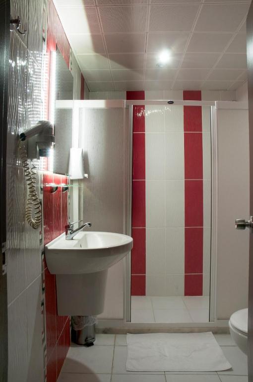 Egemen Hotel Мерсін Номер фото